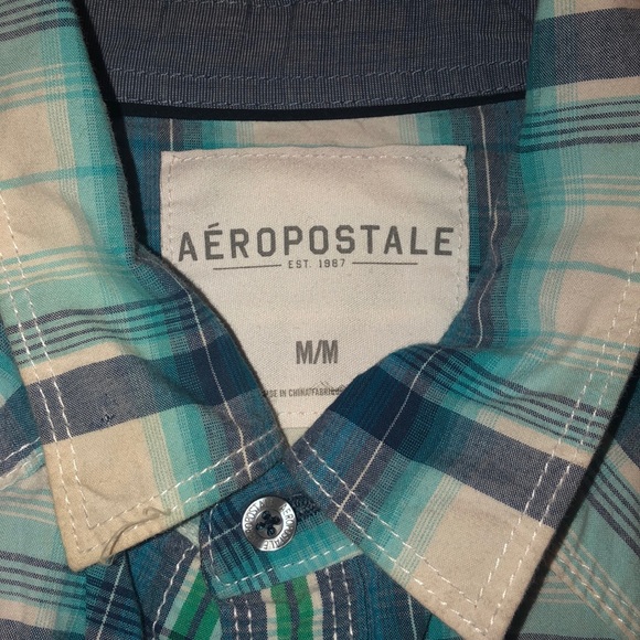 Men’s Plaid Aero shirt - Picture 2 of 2
